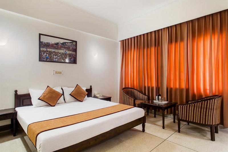 Hotel Alpana Haridwār Extérieur photo