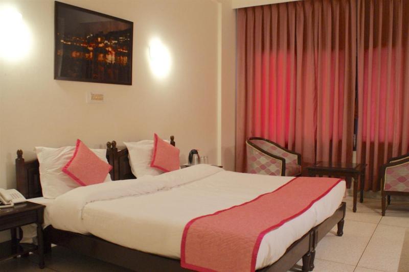 Hotel Alpana Haridwār Extérieur photo