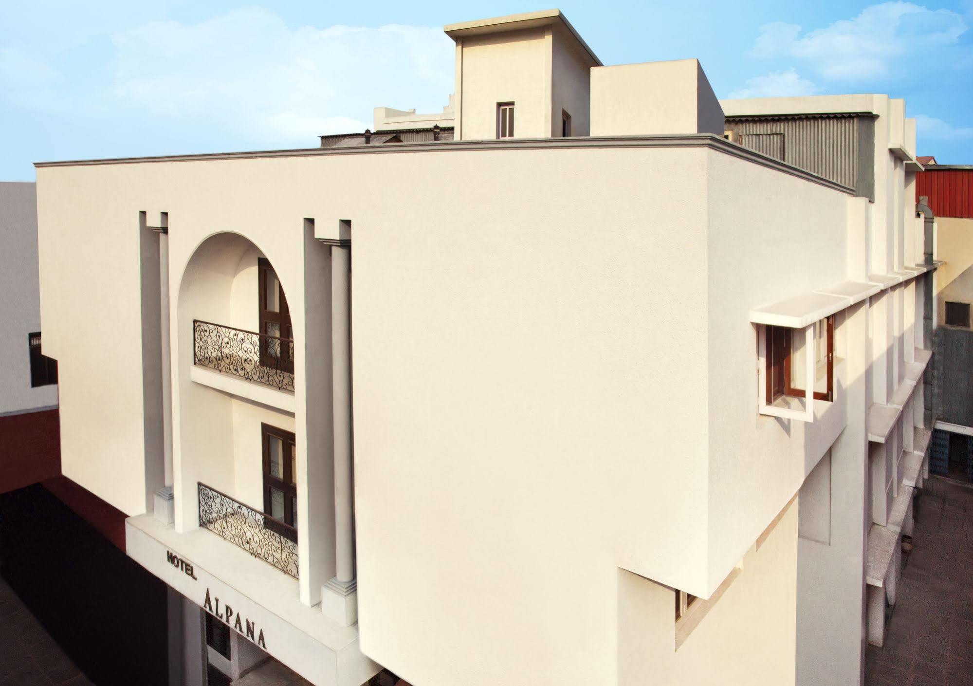 Hotel Alpana Haridwār Extérieur photo