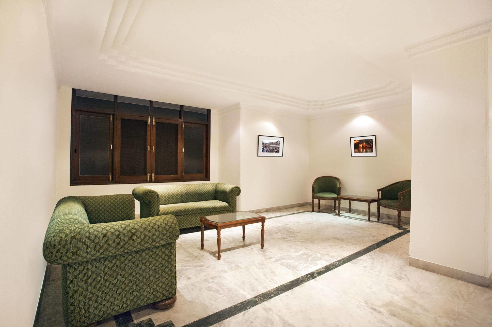 Hotel Alpana Haridwār Extérieur photo